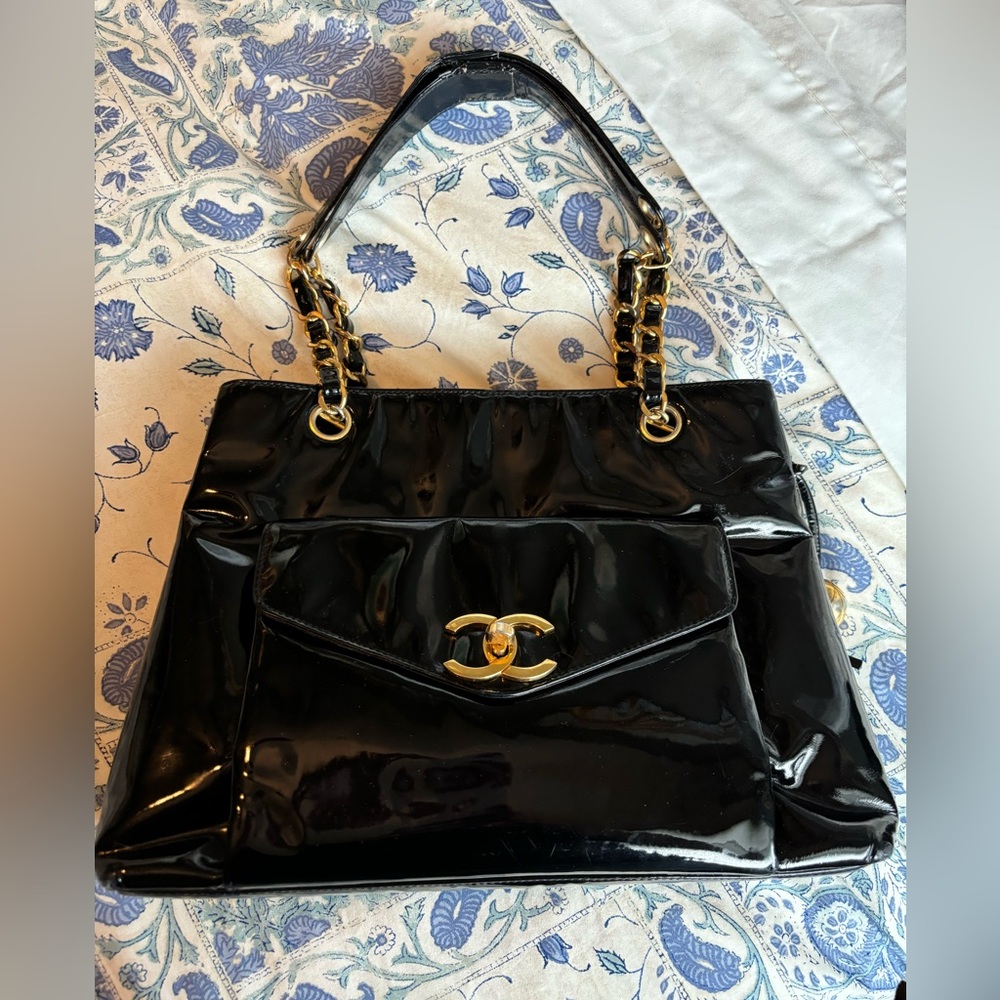 Chanel Vintage 24k Gold Patent and Lambskin Leather Classic Coco CC Handbag
